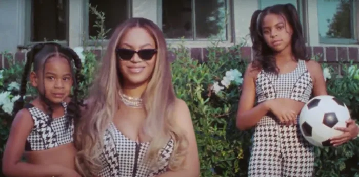 Beyonce with her daughters Rumi and Blue Ivy.