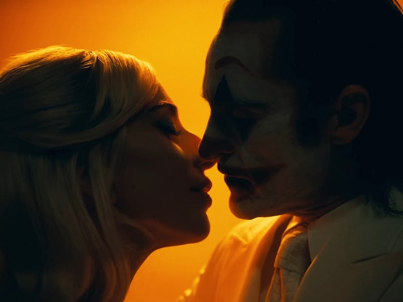 Lady Gaga as Harley Quinn and Joaquin Phoenix as Arthur Fleck/Joker in Joker: Folie à Deux