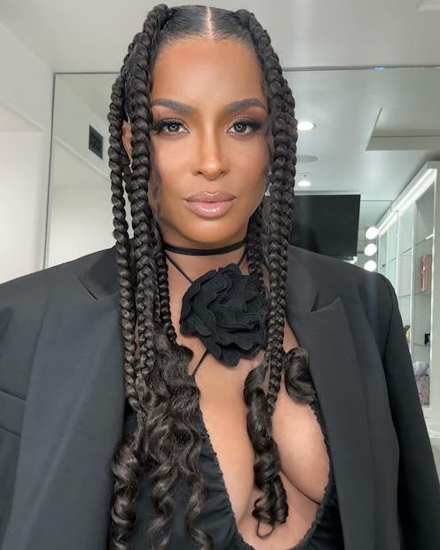 Ciara jumbo french curls