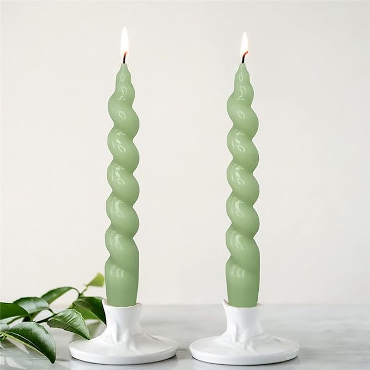 Gedengi Taper Candle Green Spiral Candlesticks (Set of 2)