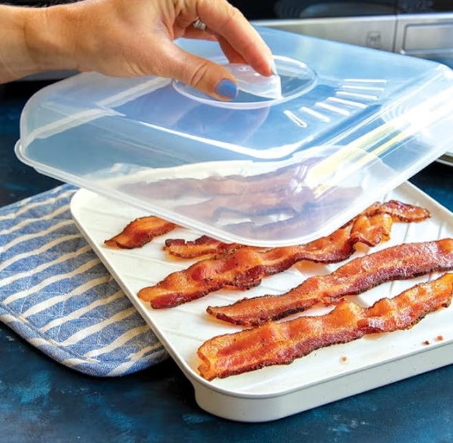 Nordic Ware Slanted Bacon and Meat Tray