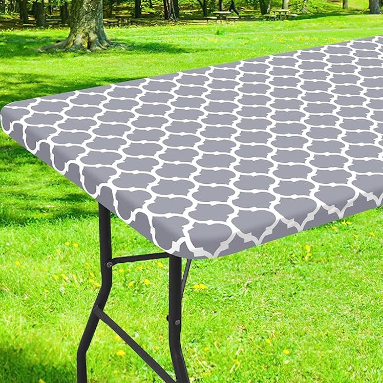 Smiry Rectangle Picnic Tablecloth