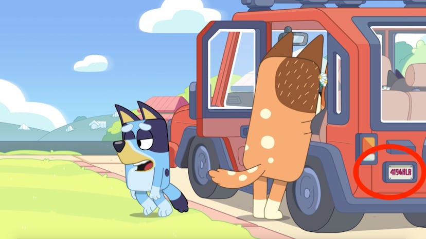 Bluey sadly walks away from the family car as Chilli buckles in the younger children.