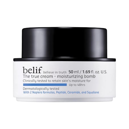 Victoria Justice uses belif's moisturizer in her skin care routine. 