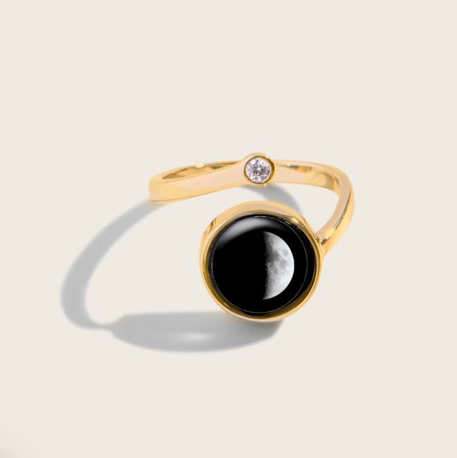 Cosmic Spiral Ring in Gold