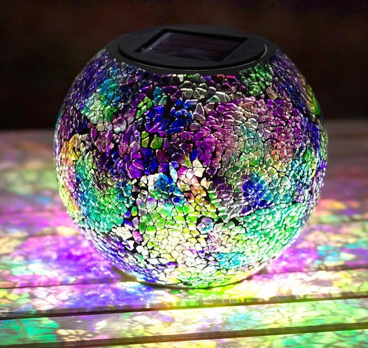 Blazin' Mosaic Table Solar Ball Light Decoration