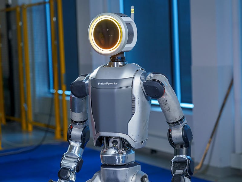 Boston Dynamics' new and improved Atlas robot