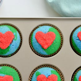 Earth Day Cupcakes, in a list of Earth Day snacks and snack ideas.