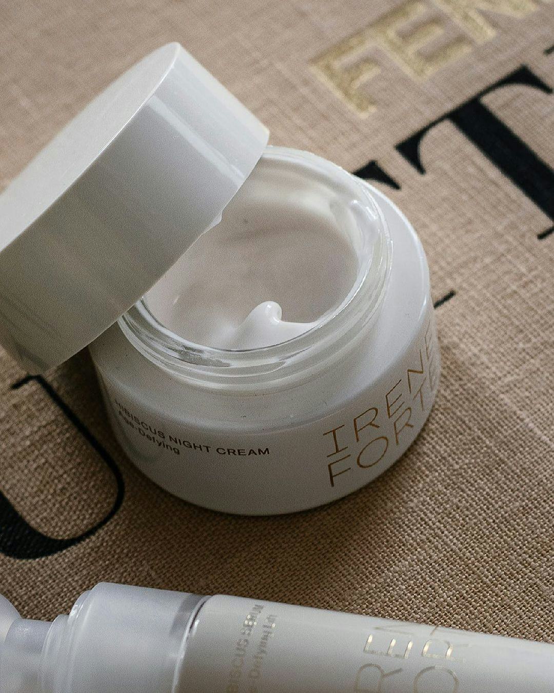 Ceramides are a trending skin care ingredient for summer 2024.