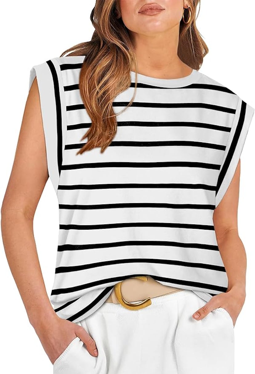 WIHOLL Cap Sleeve Tee