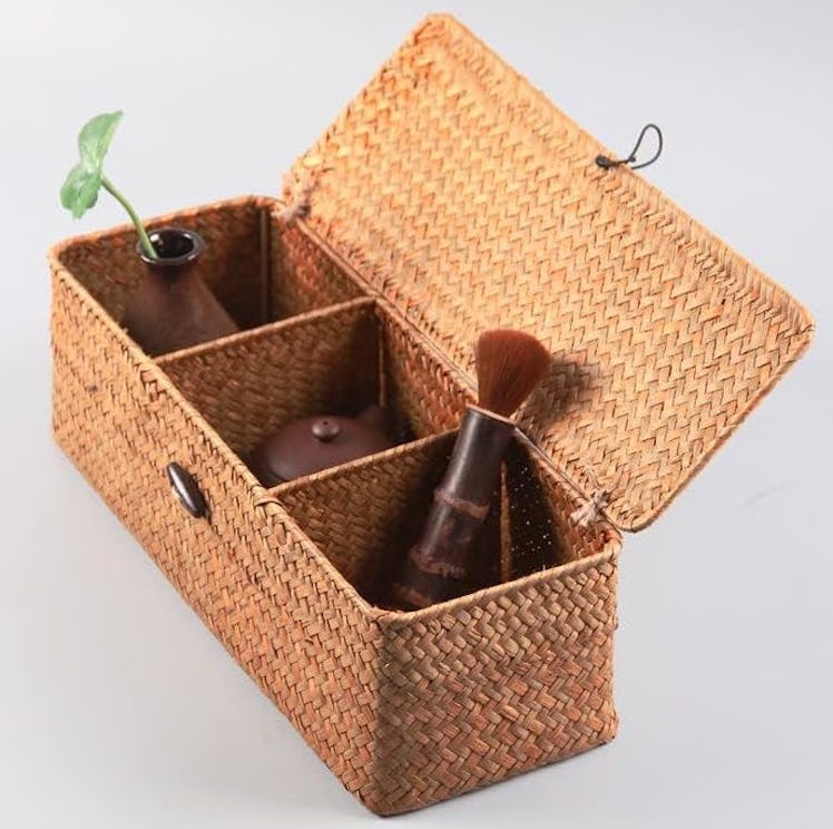 Decrafts Seagrass Basket