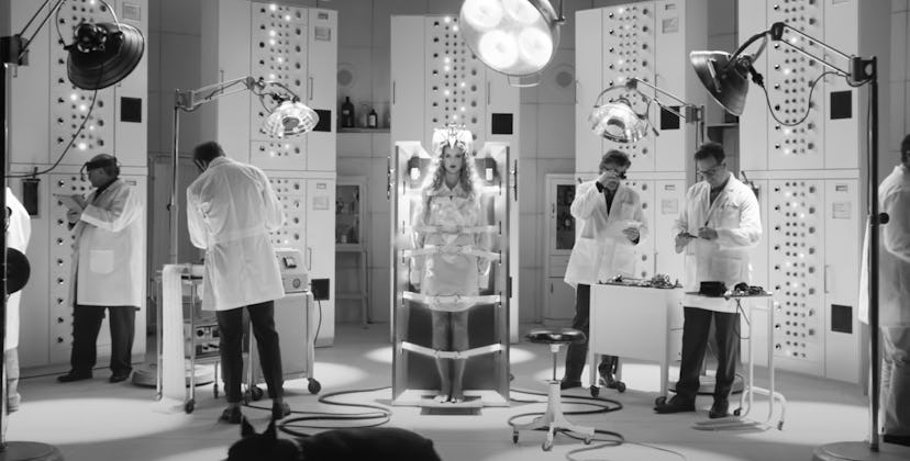 Fans think the shock therapy in Taylor Swift’s “Fortnight” video is an easter egg about Clara Bow.