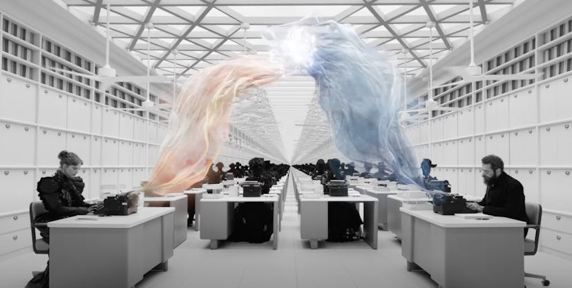 The swirling colors in the Fortnight music video might be an easter egg for Taylor Swift’s song “Ill…