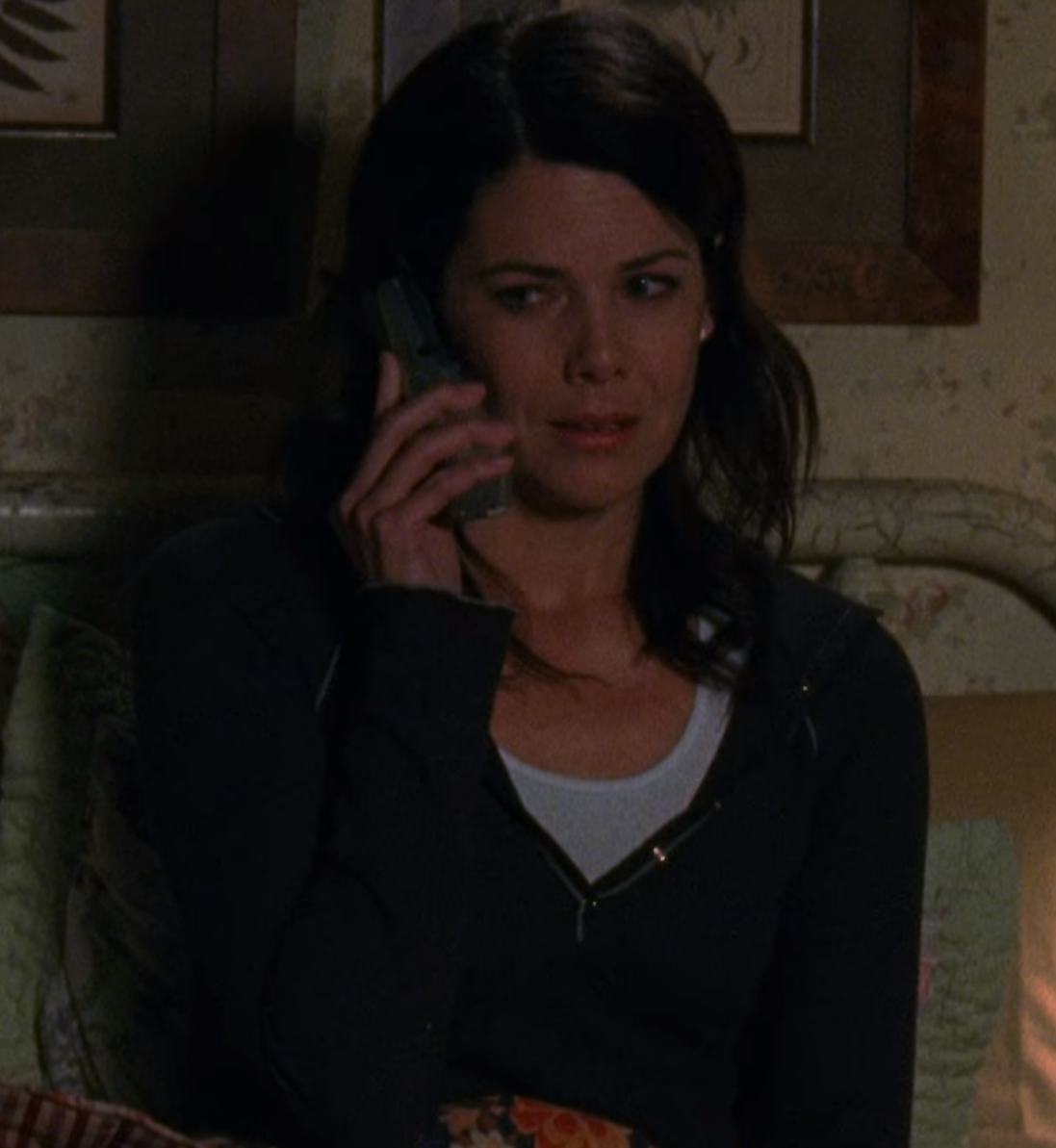 Lorelai on &lsquo;Gilmore Girls.&rsquo; Screenshot via Netflix
