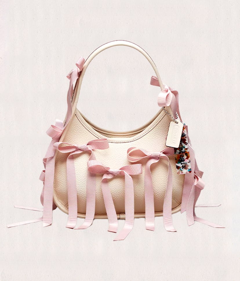 Ergo Bag In Coachtopia Leather: Bows All Over