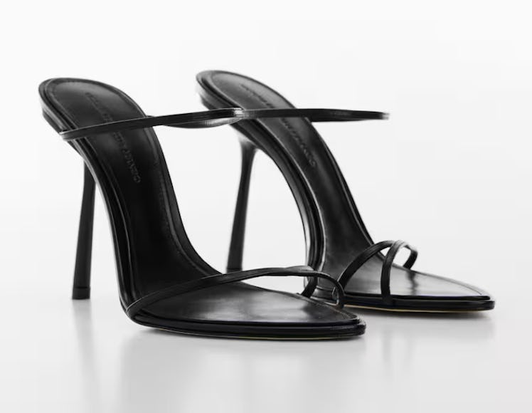 black sandal heel