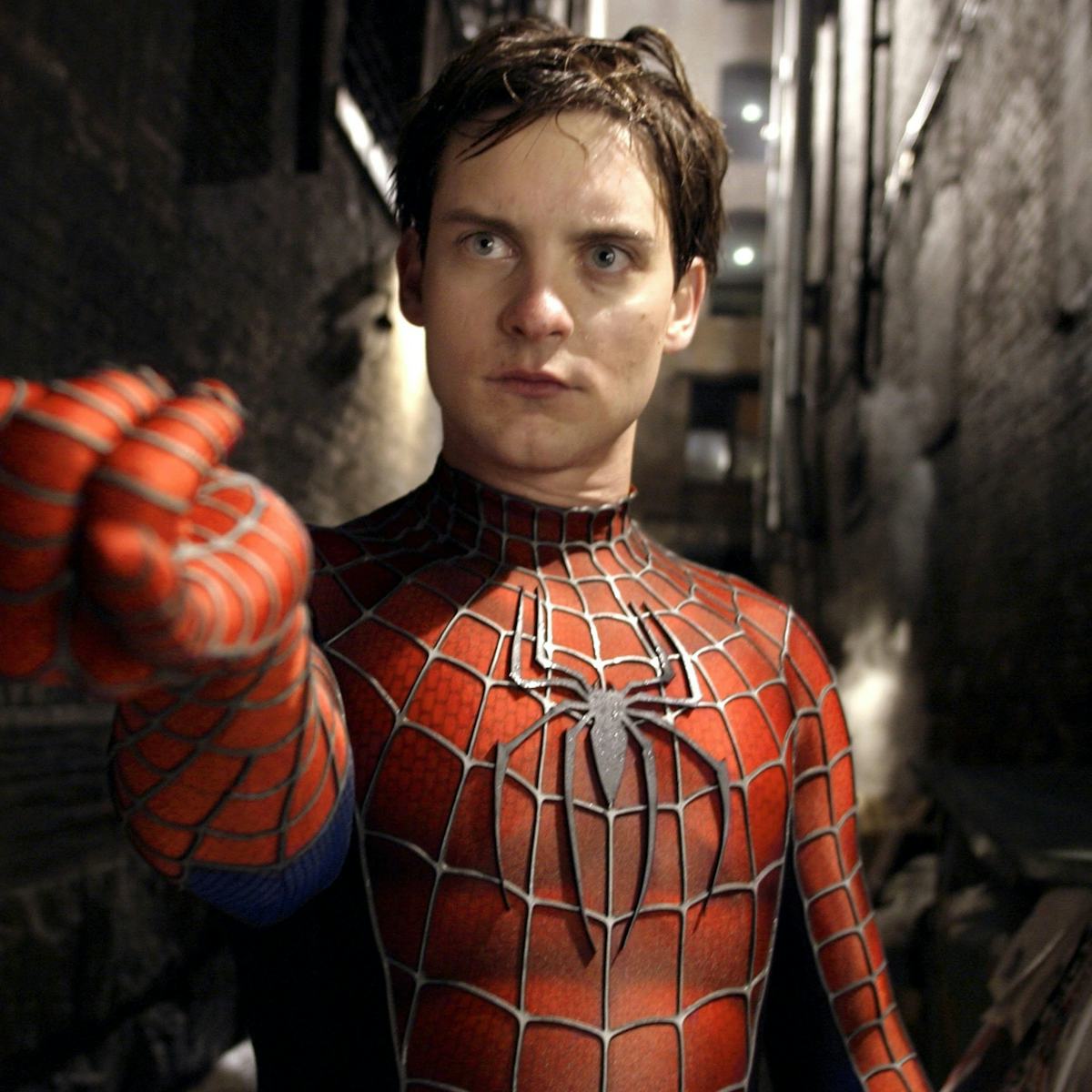 20 Years Later, Sam Raimi Reveals the Surprising Secret Behind the Greatest Spider-Man Movie