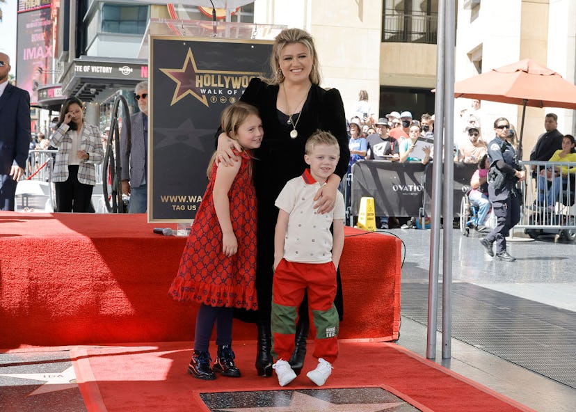 Kelly Clarkson with her kids as she gets a star on the Hollywood Walk of Fame