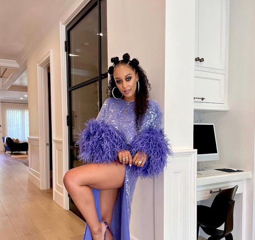 Tia Mowry bantu knots and curls