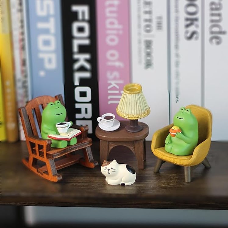 Refintural Miniature Frog Figurines