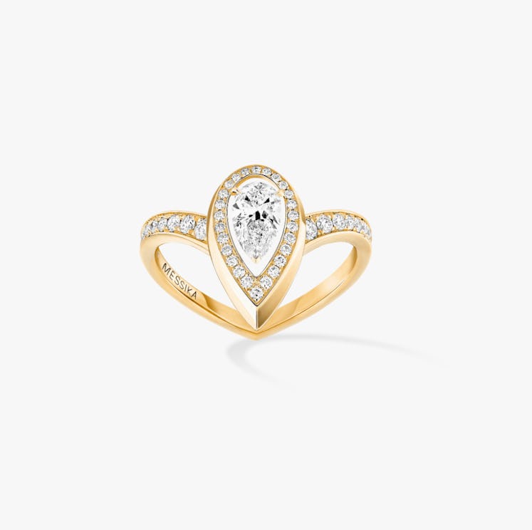 Yellow Gold Diamond Ring Fiery .30CT