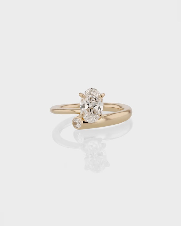 Aria Oval Diamond Engagement Ring in YG