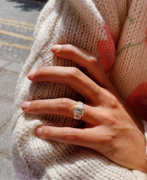 viltier white diamond engagement ring