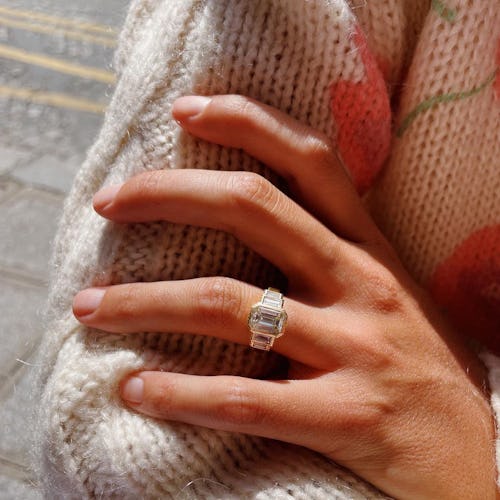 viltier white diamond engagement ring