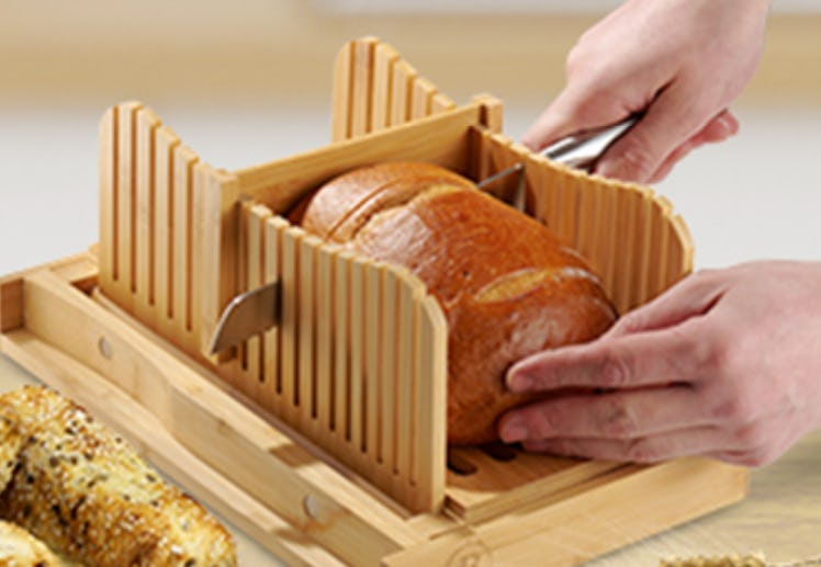 Bambüsi Bamboo Bread Slicer With Knife 