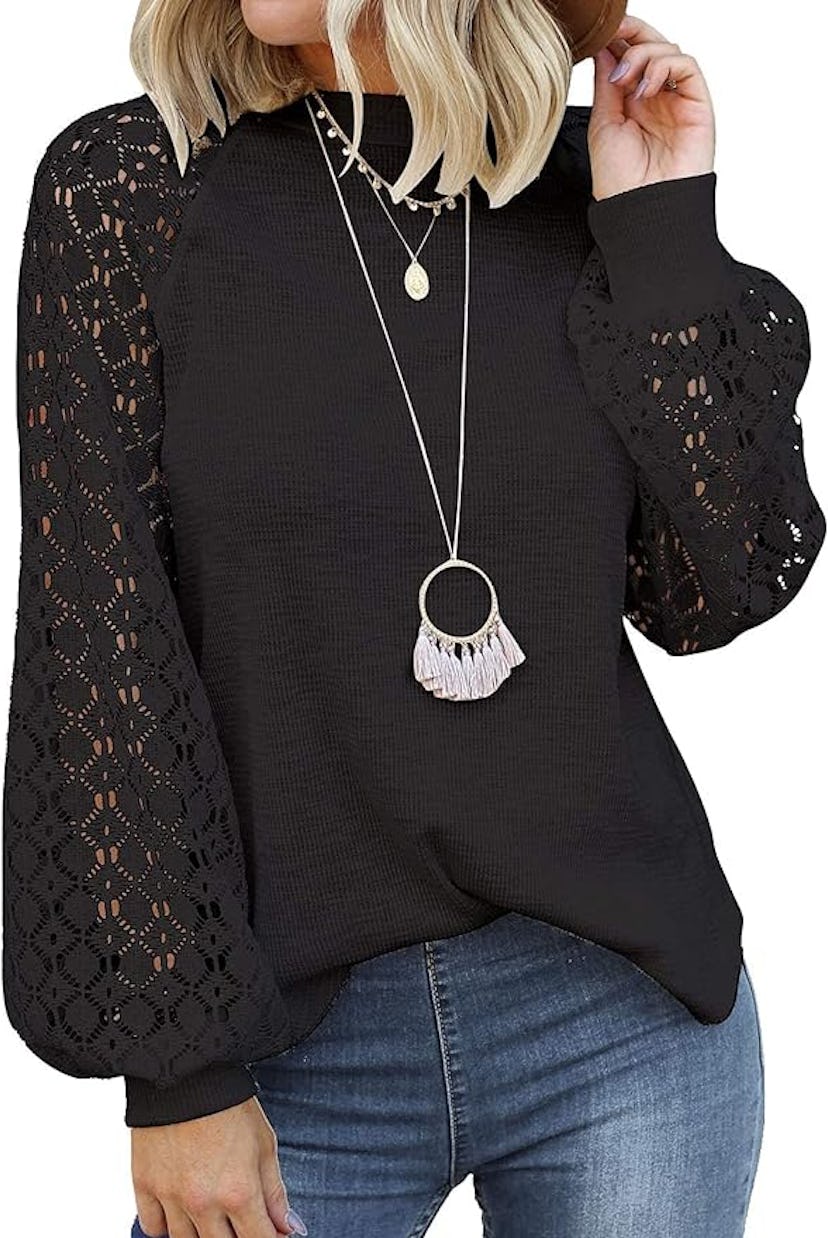 MIHOLL Long Lace Sleeve Blouse