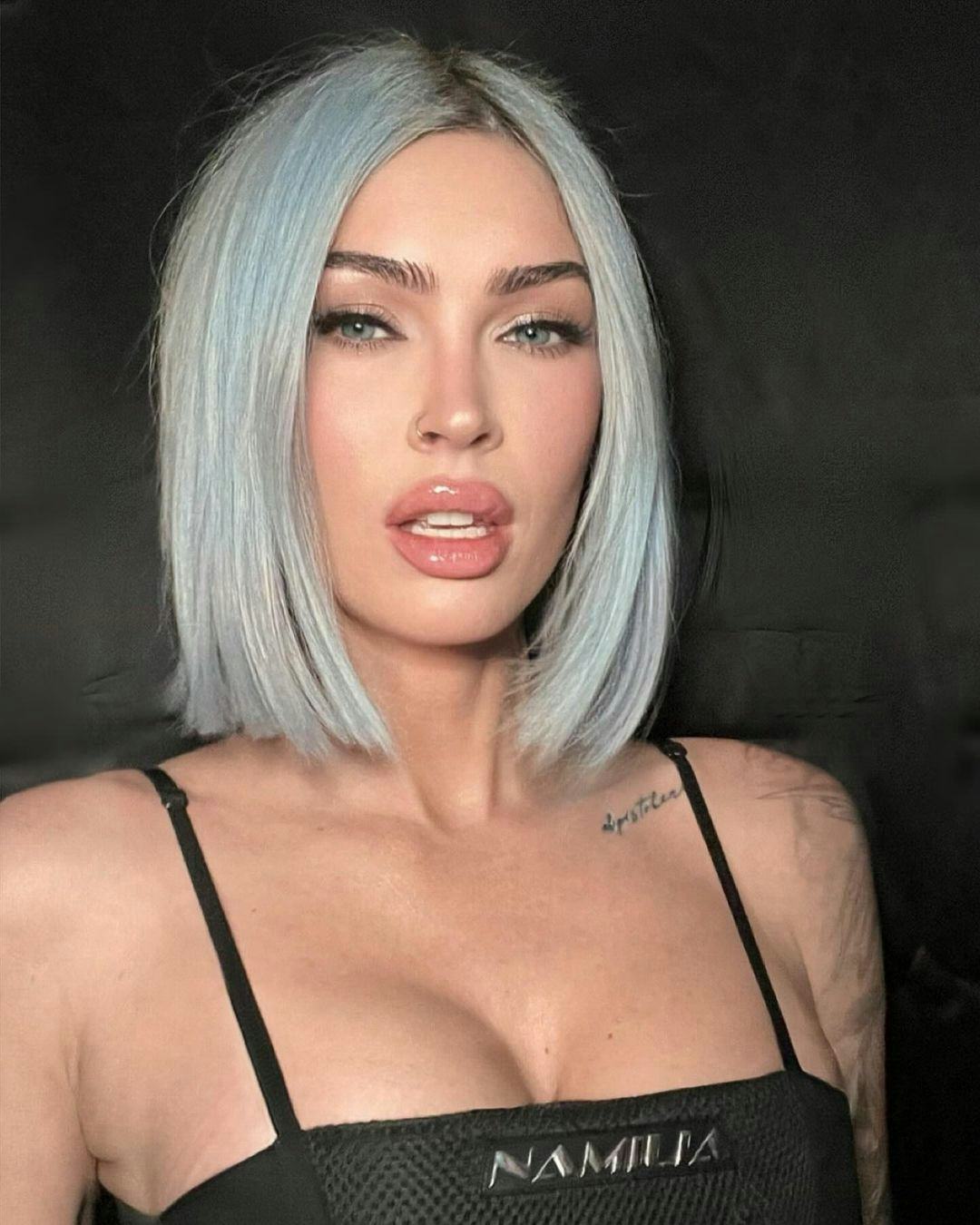 Megan Fox now has baby blue &ldquo;washed denim&rdquo; hair.