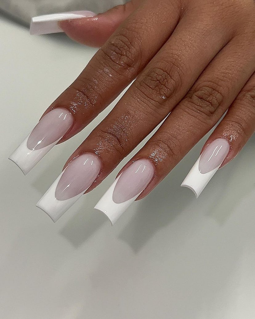 Virgos are most likely to wear traditional French tip nails.