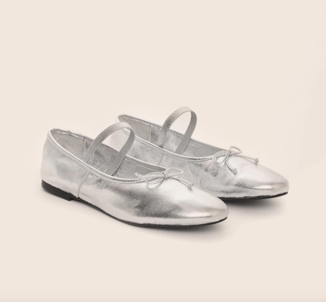 Betis Silver Ballerina Ballet Flat