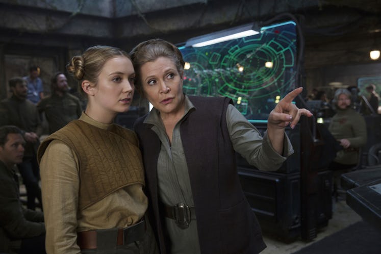 Billie Lourd and Carrie Fisher on the set of Star Wars: The Force Awakens
