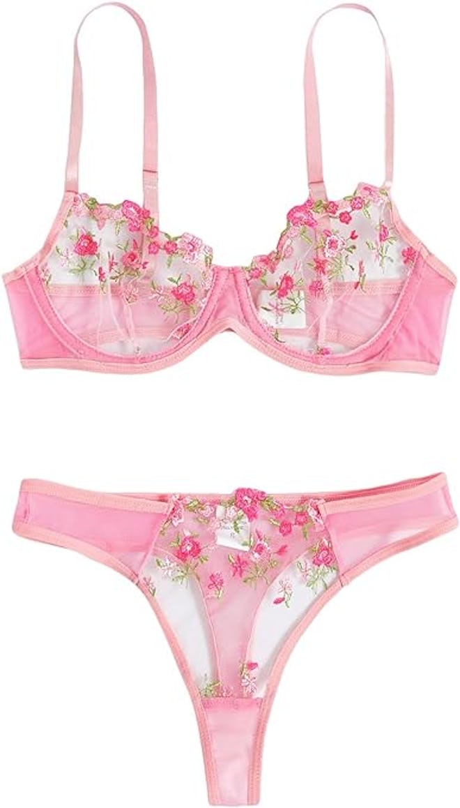 WDIRARA Floral Embroidery Underwire Lingerie Set 