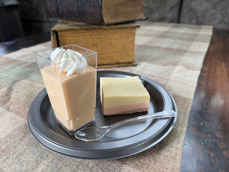 I tried the Butterbeer fudge from Universal Studios Hollywood. 