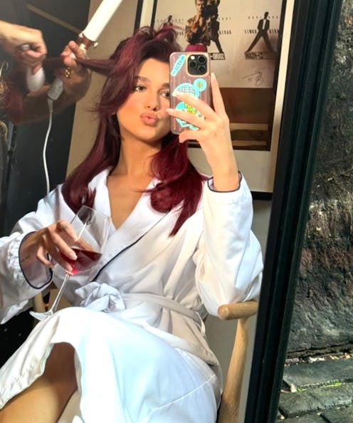 Dua Lipa bathrobe