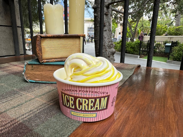 The banana ice cream at Universal Studios Hollywood tastes like a Laffy Taffy. 