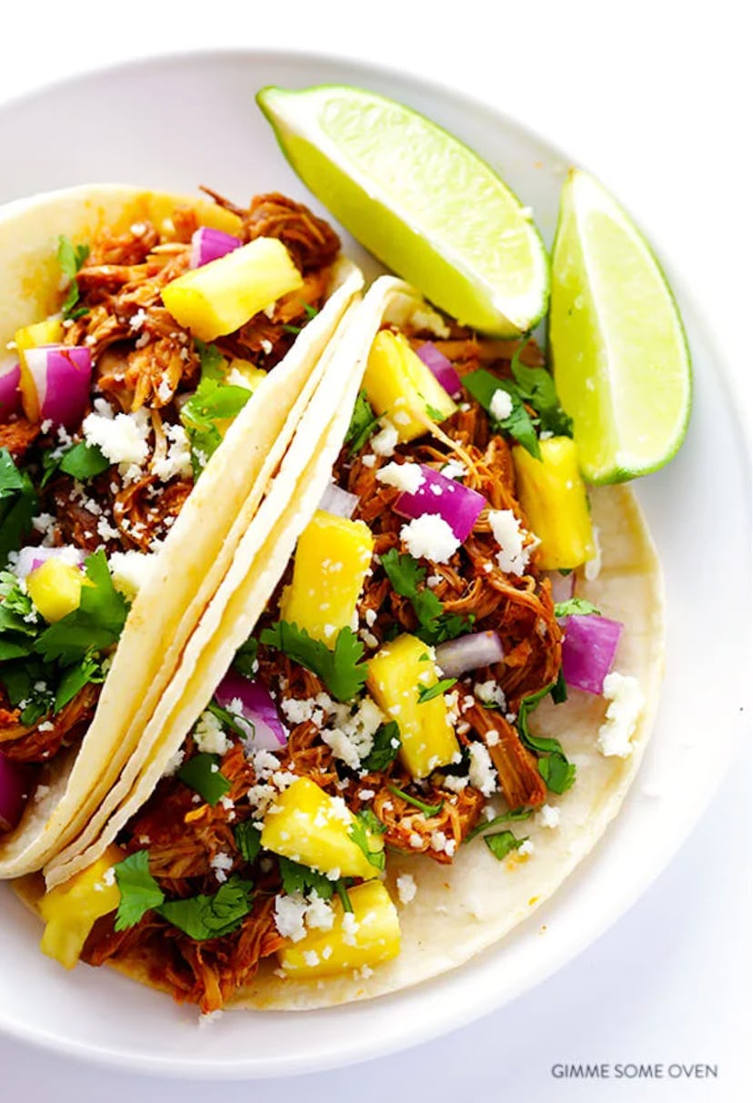 One of the best healthy slow cooker recipes for busy weeknights is tacos al pastor.