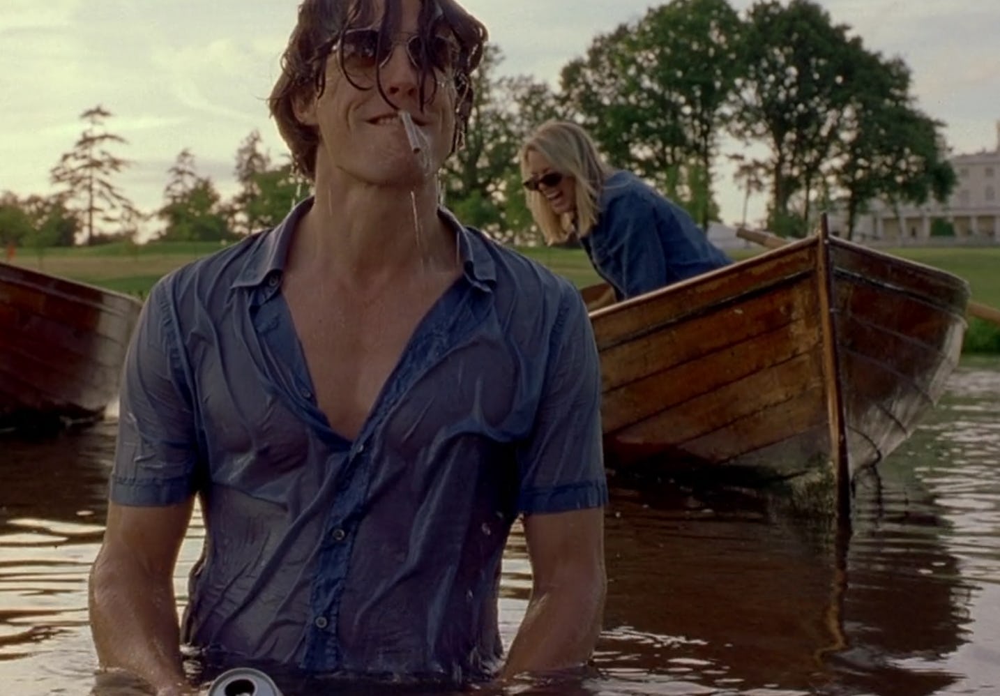 Daniel and Bridget in &lsquo;Bridget Jones&rsquo;s Diary.&rsquo; Screenshot via Max