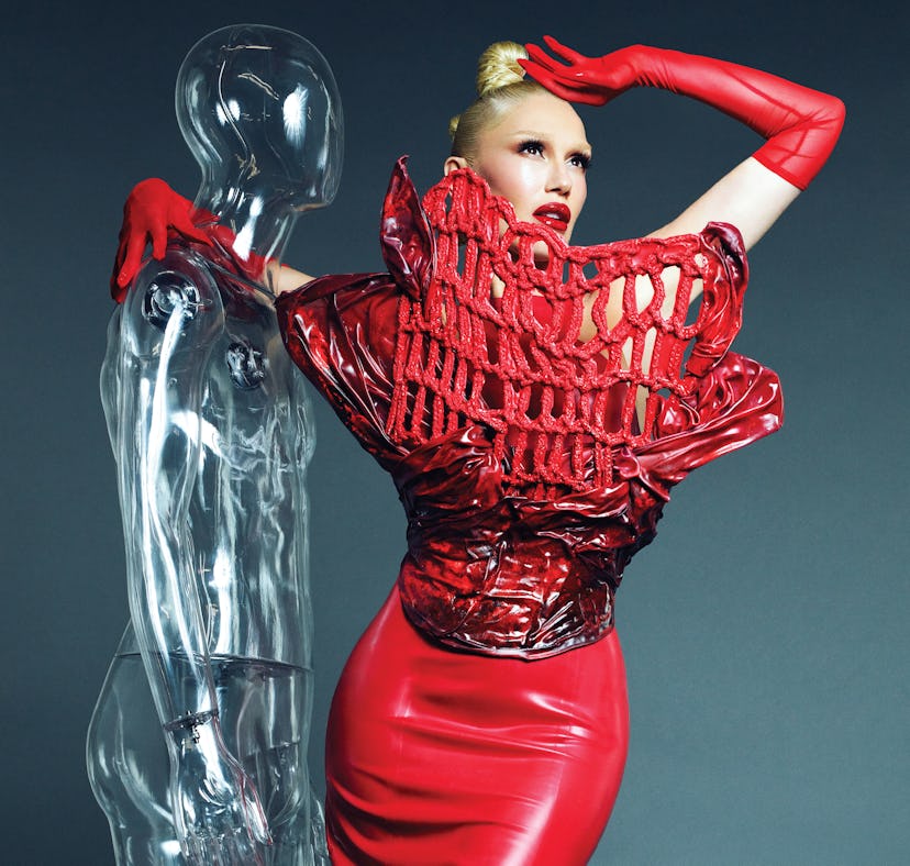 Gwen Stefani recalled how quickly she wrote "The Sweet Escape" with Akon.