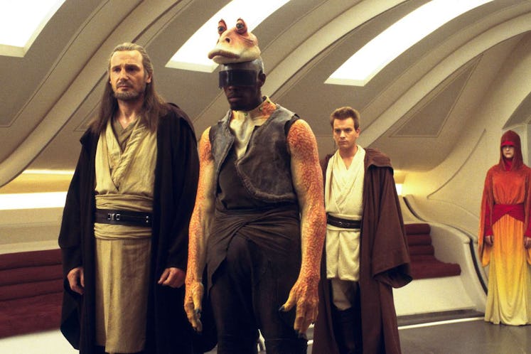 Liam Neeson, Ahmed Best, and Ewan McGregor on the set of Star Wars: The Phantom Menace