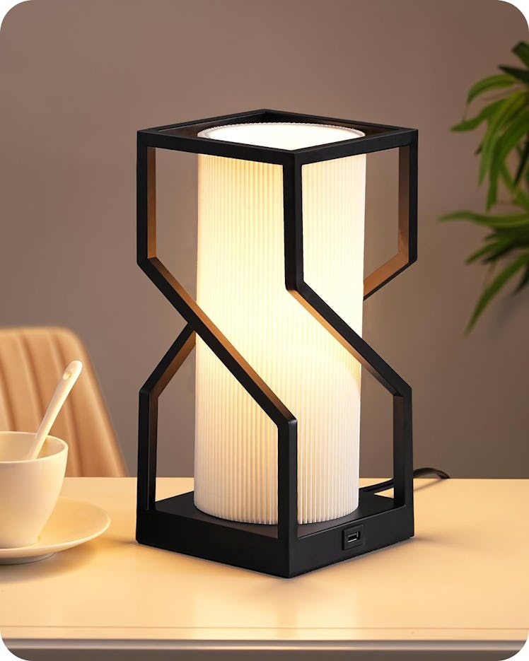 EDISHINE Modern LED Table Lamp