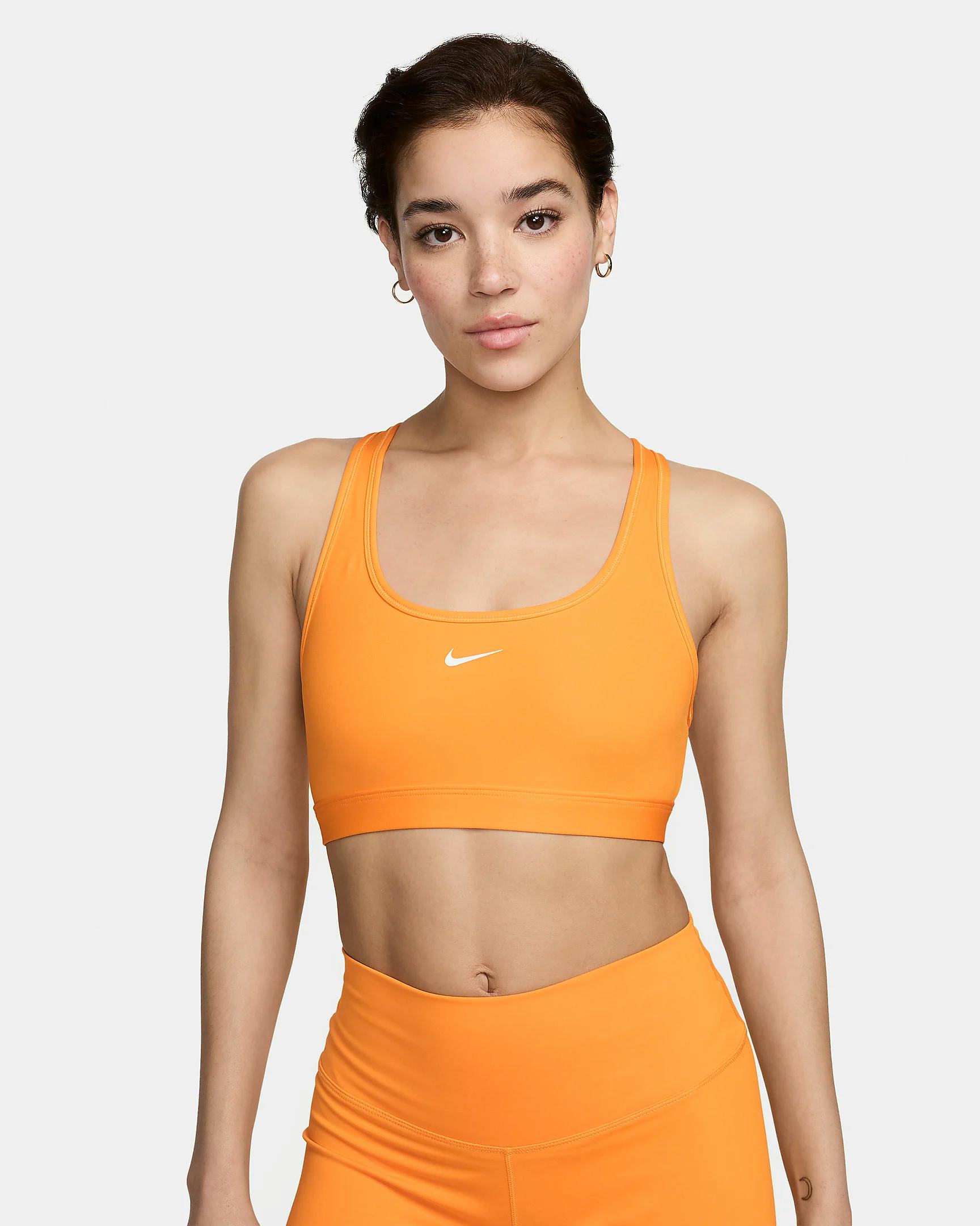 Nike Swoosh Light Support Women&rsquo;s Non-Padded Sports Bra