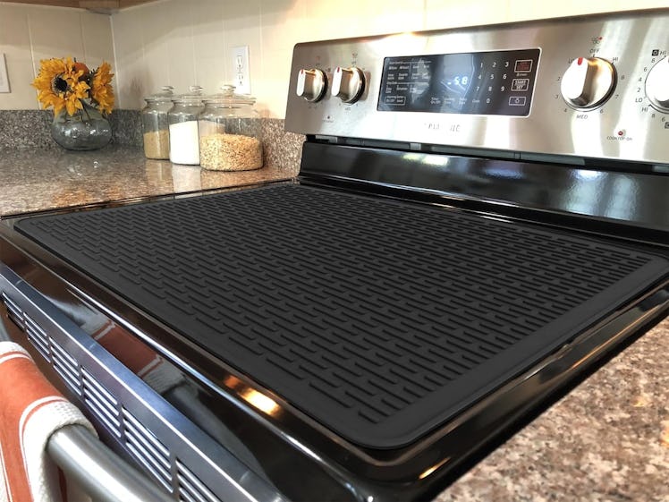 YUHFERA Silicone Electric Stove Cover Mat