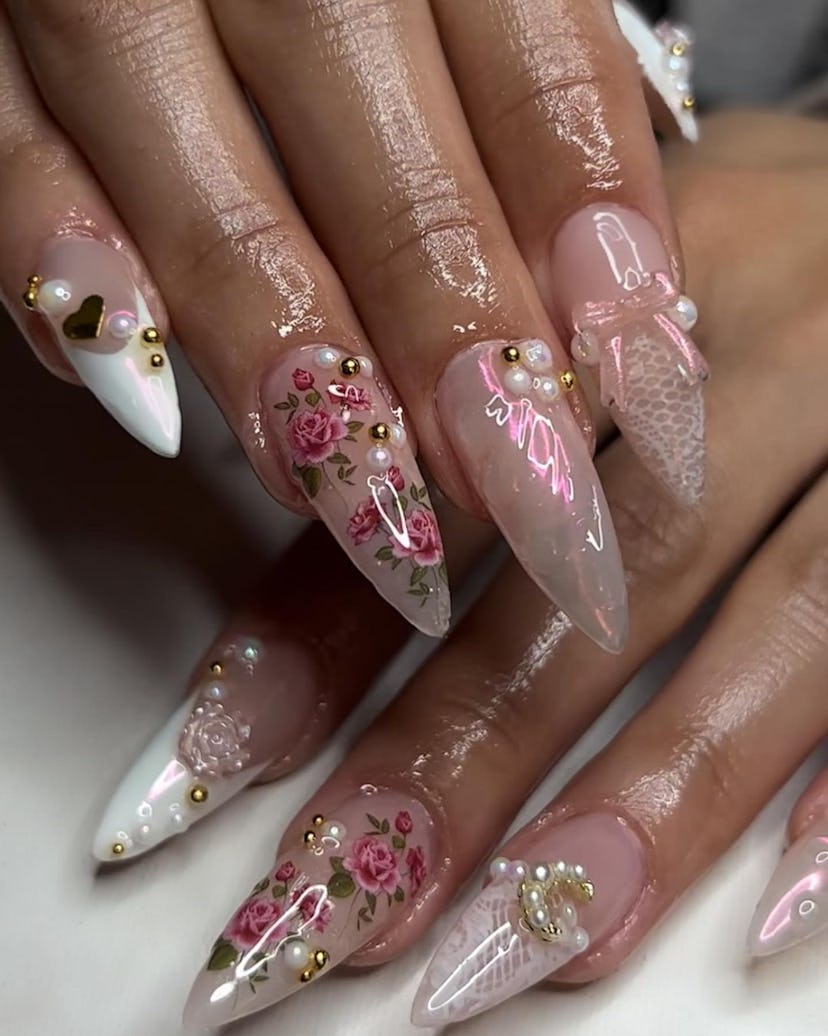 These pink princesscore nails are inspired by ‘Bridgerton.'