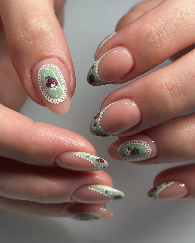 These rococo nails are inspired by ‘Bridgerton.'