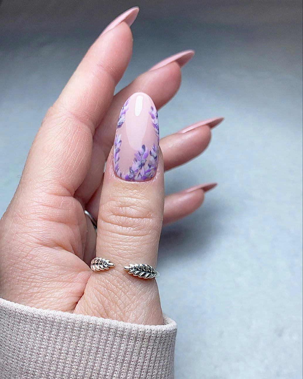These wisteria nail art designs are inspired by &lsquo;Bridgerton.'