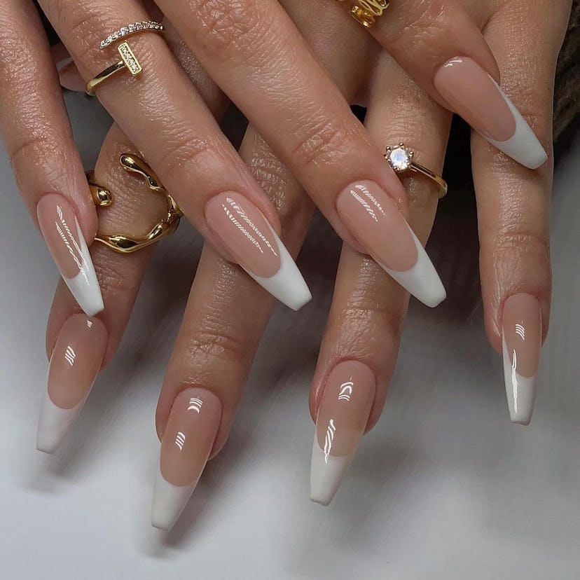 A coffin shape is perfect for Gemini signs.