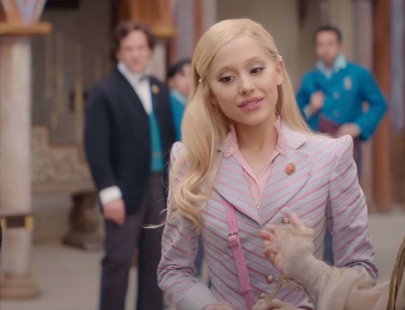 Ariana Grande’s Wicked trailer look